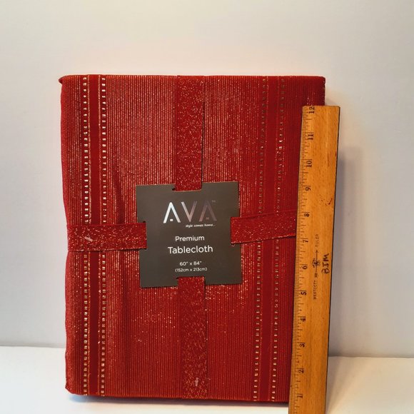 AVA Premium 60"x 84" Oblong Tablecloth Red with Gold Threads - Picture 5 of 5